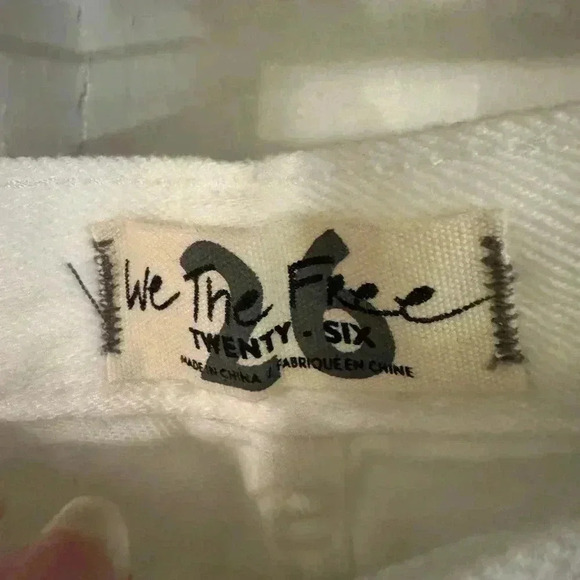 Free People women’s white denim cut off shorts size 26 NEW with tags - Picture 3 of 9